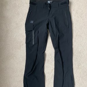 MEC women’s snow pants size 6